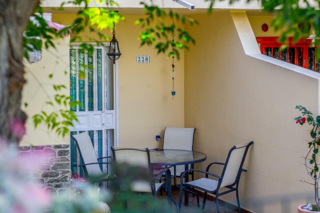 Villa Martina Bungalow With Garden, Bbq, And Pools Сан-Бартоломе Экстерьер фото